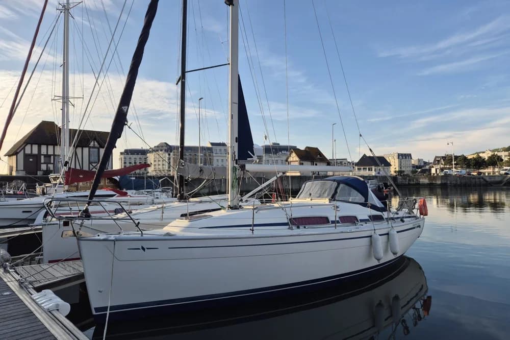 2008 Bavaria Cruiser 31