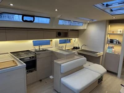 2024 Beneteau Oceanis 51.1 4