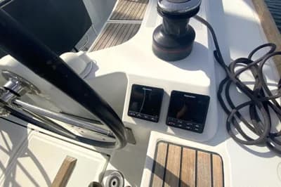 2020 Jeanneau Sun Odyssey 349 3