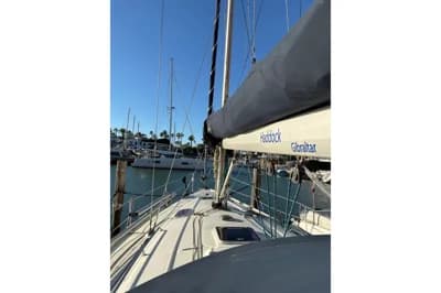 2003 Bavaria Cruiser 38 4