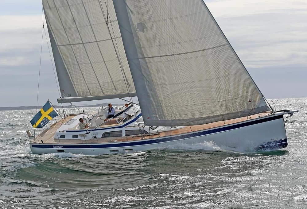 2027 Hallberg-Rassy 57