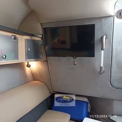 Baja Marine 405 2