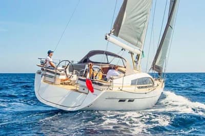 Wauquiez 48 Pilot Saloon 2