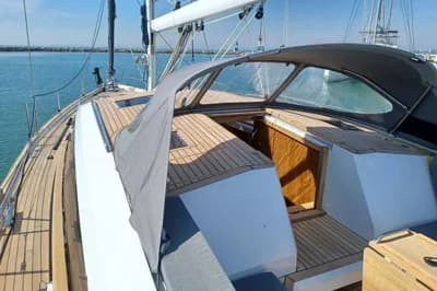 Wauquiez 48 Pilot Saloon 5