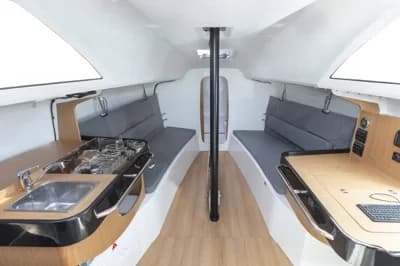 Jeanneau Sun Fast 3300 5