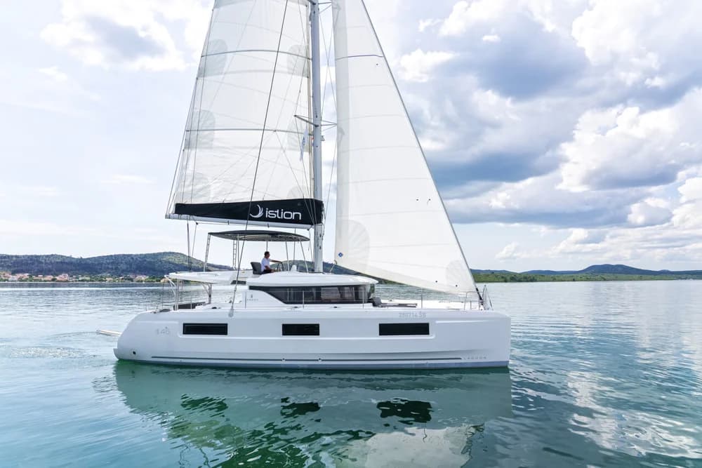 Lagoon 46