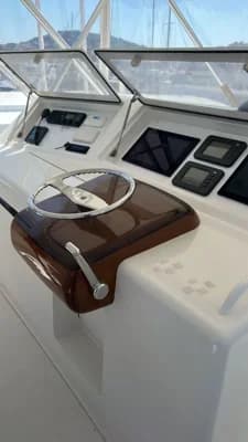 Viking 52 Convertible 3