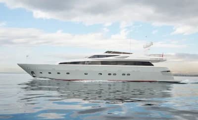 Admiral 33m 2