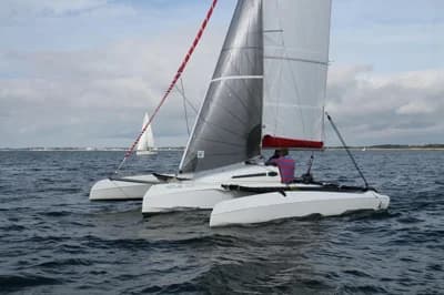 Astus 20.5 Trimaran 2
