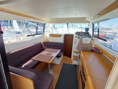 Jeanneau Merry Fisher 10 2