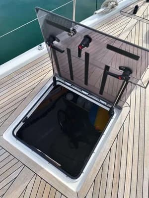 Bénéteau Oceanis Yacht 54 5