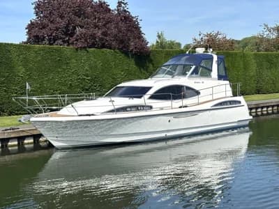 2005 Broom 39 KL 2+2 Boat for Sale in Marlow 2