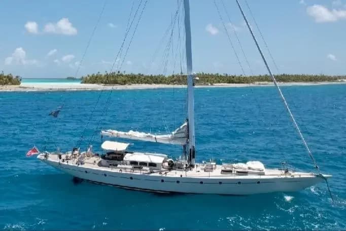 2008 Truly Classic 90 Boat for Sale in Genoa