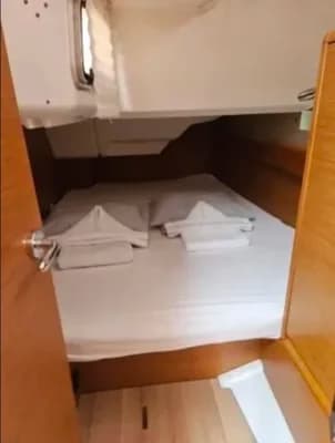 2017 Jeanneau Sun Odyssey 389 Boat for Sale in Croazia 3