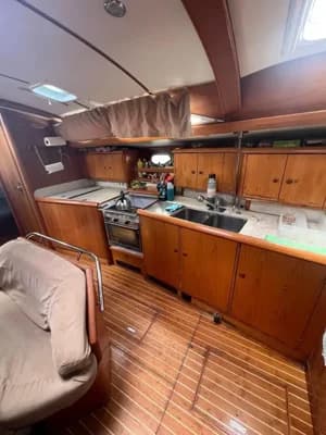 2000 Jeanneau Sun Odyssey 45.2 Boat for Sale in Puerto Lindo 3