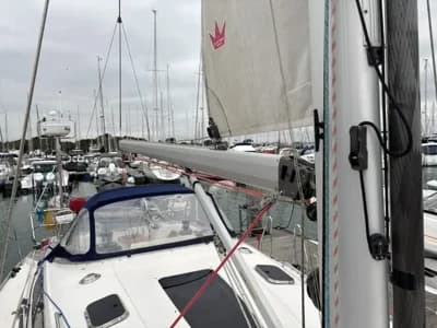 2007 Maxi 1300 Boat for Sale in Lymington 4