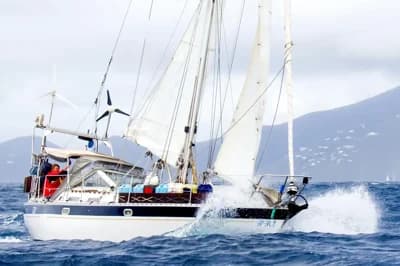 1994 Trident Marine Warrior 40 Boat for Sale in Chaguaramas 3
