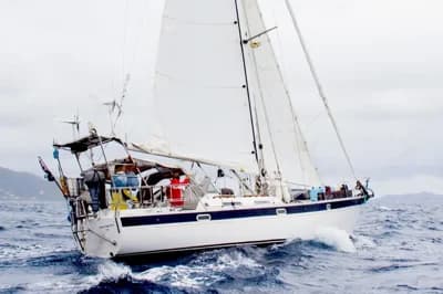 1994 Trident Marine Warrior 40 Boat for Sale in Chaguaramas 4