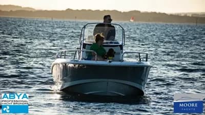 2022 Boston Whaler 220 Dauntless Boat for Sale in Poole 3