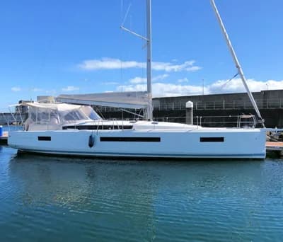 2019 Jeanneau Sun Odyssey 490 Boat for Sale in Dún Laoghaire 2