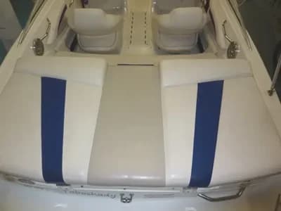 2010 Glastron GT 185 Boat for Sale in Windsor 3