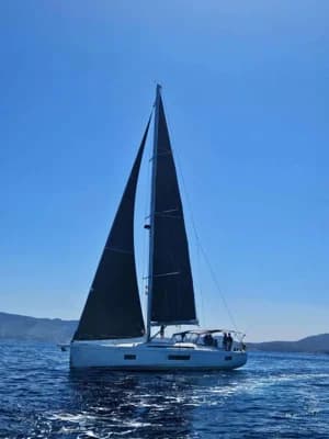 Bénéteau Oceanis 51.1 4