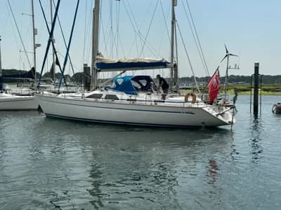 2001 Bavaria Ocean 47 CC Boat for Sale in Swanwick Marina 2
