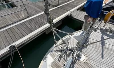 2001 Bavaria Ocean 47 CC Boat for Sale in Swanwick Marina 3