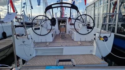2025 Jeanneau Sun Odyssey 350 Boat for Sale in Largs 5