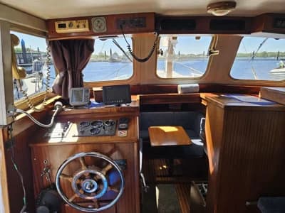 Holl.Stahlkajütboot 4