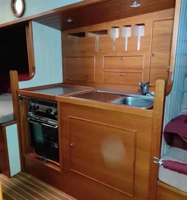 2006 Cornish Crabbers Pilot Cutter 30 Boat for Sale in Maliaño 4