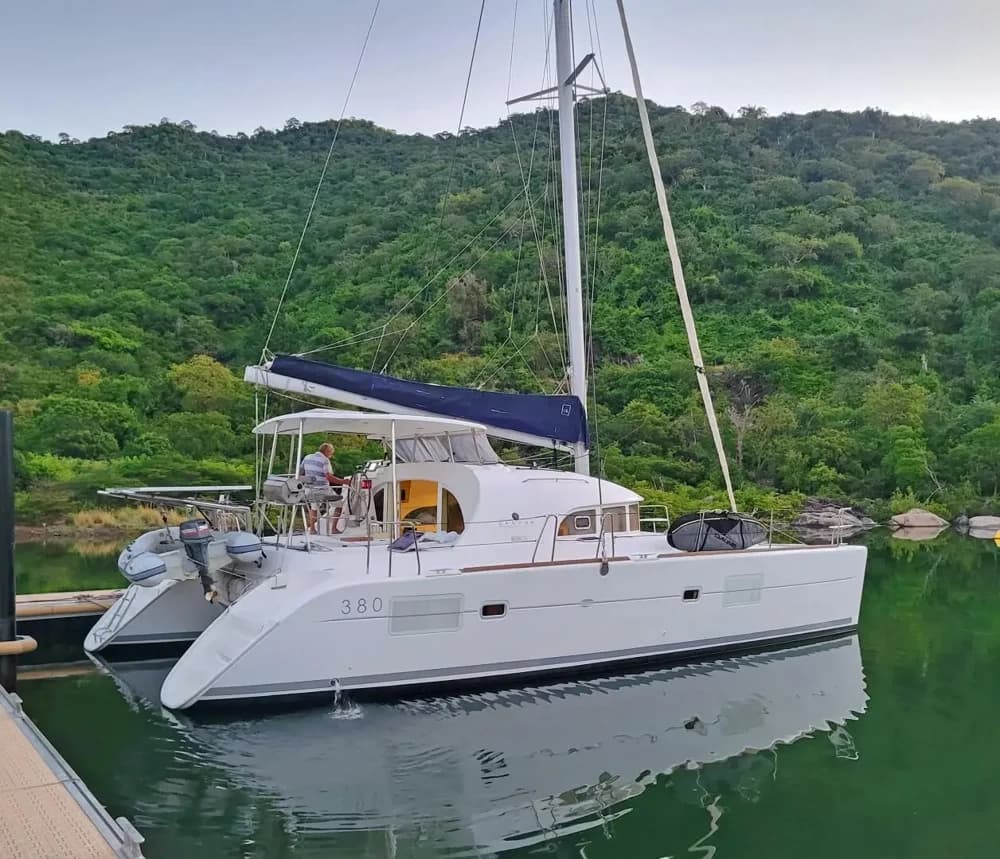 2016 Lagoon 380 Boat for Sale in Luperon Harbour Mooring