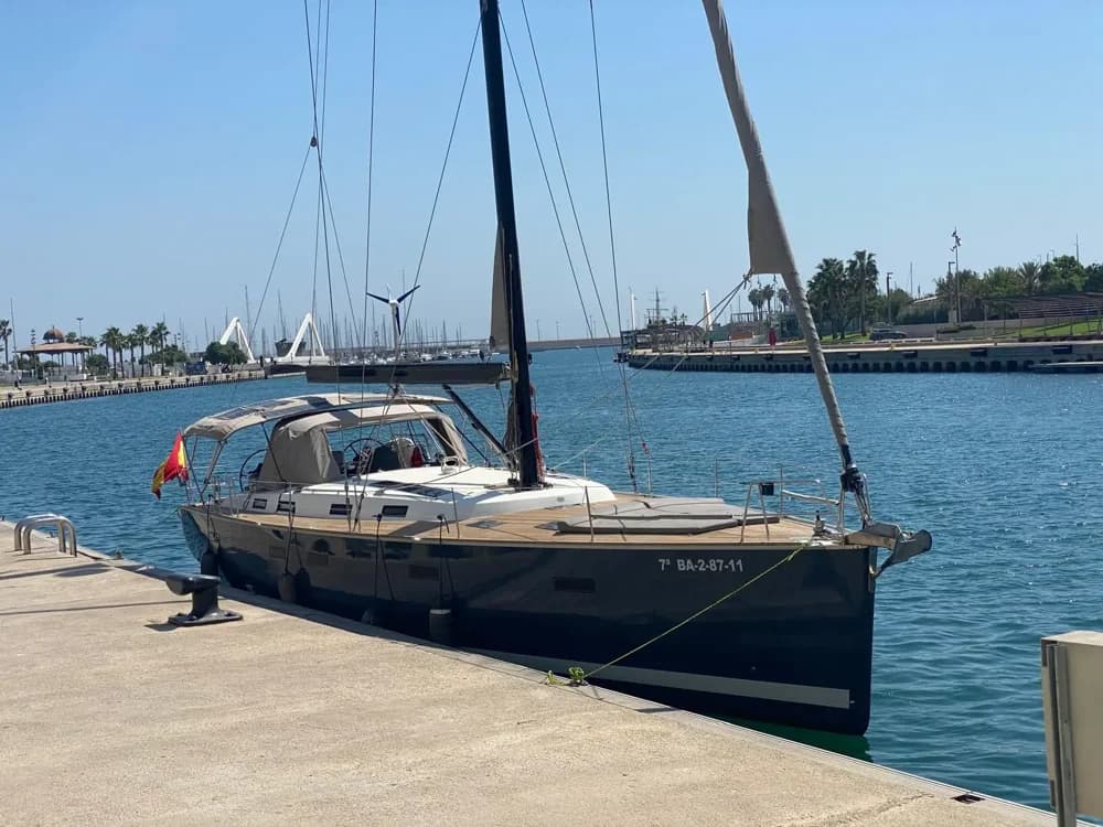 2011 Bavaria Cruiser 55 Boat for Sale in Granada