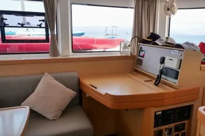 2018 Lagoon 42 Boat for Sale in Kuah 5
