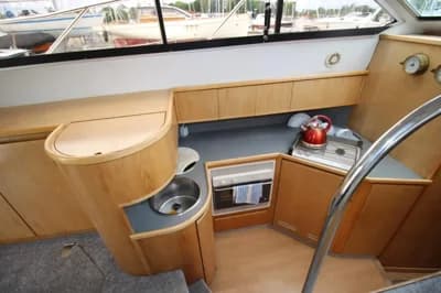 1991 Fairline 35 Corsica Boat for Sale in Levington 4