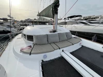 Lagoon 380 2