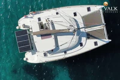 Lagoon 380 S2 4