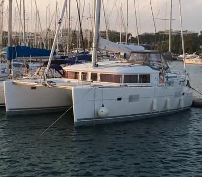Lagoon 400 S2 A/C 3