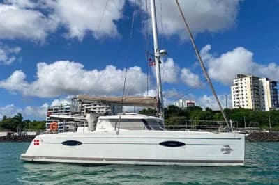 Fountaine Pajot Helia 44 2