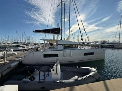 Lagoon 40 2