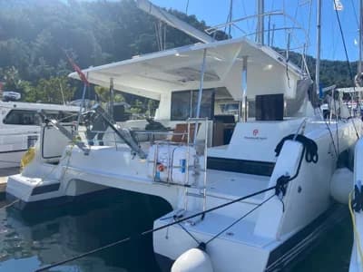 Fountaine Pajot Lucia 40 2