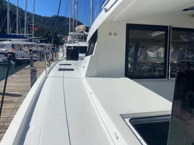 Fountaine Pajot Lucia 40 4