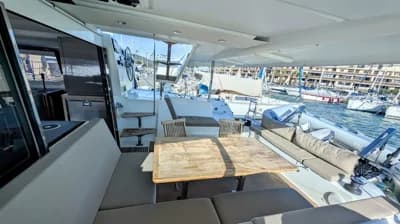 Fountaine Pajot Lucia 40 Maestro 5
