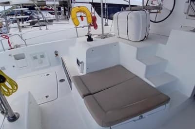 Lagoon 42 4