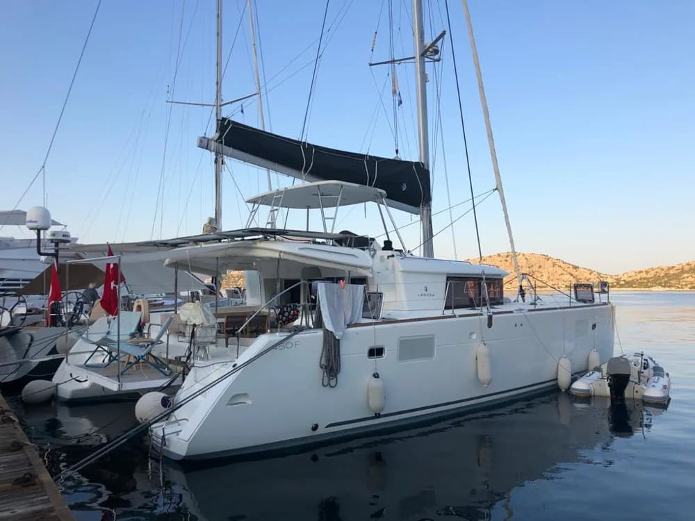 Lagoon 450 F