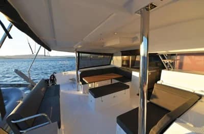 Fountaine Pajot Saona 47 4