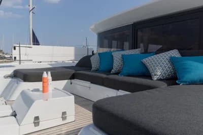 Lagoon 50 5