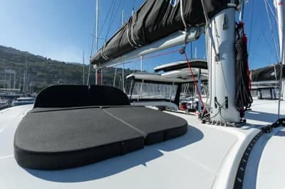 Lagoon 42 3