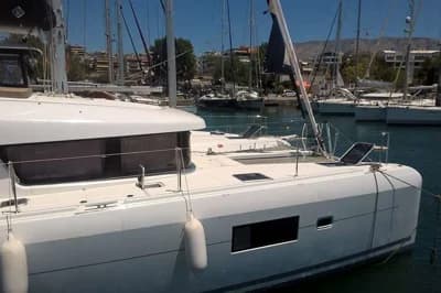 Lagoon 42 2