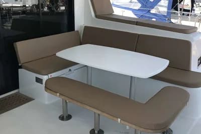 Lagoon 42 5